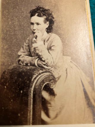 Carte De Visite Cdv,  Young Lady Taken By David Wood,  Melbourne,  Australia 1870s
