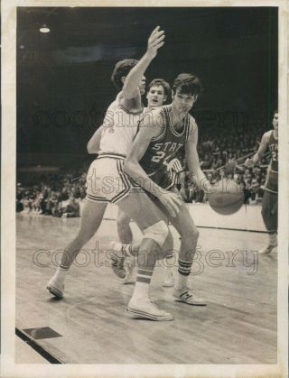 1972 Press Photo 1970s College Basketball North Carolina State Tom Burleson