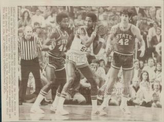 1973 Press Photo 1970s College Basketball N Carolina Vs Ucla Wilkes Stoddard