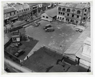 Us Army Signal Corps Photo 8x10 1945 China Shanghai Military Compound