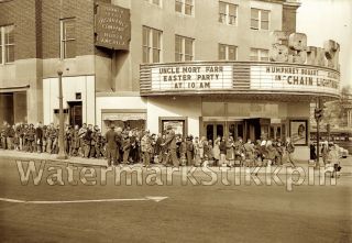 1950s Photo Negative Movie Theatre Humphrey Bogart Kids Line Mort Farr Phila Pa
