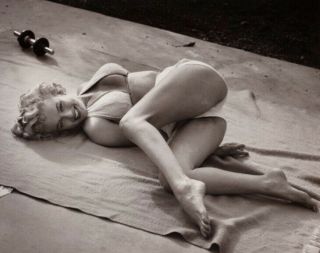 1953 Marilyn Monroe Photo By Andre De Dienes Workout Bel Air Hotel 11x14