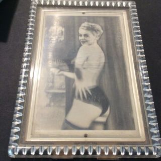 VINTAGE SEXY 1940 ' s BURLESQUE DANCER,  HIP SHAKING LENTICULAR PHOTO,  5 