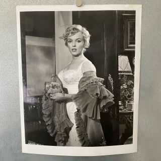 Vintage Marilyn Monroe Prince And The Showgirl Photo 8x10 White Dress