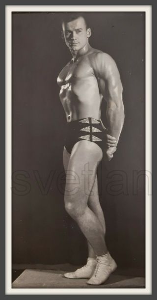 Bodybuilding Sport Jock Athlete Handsome Man Trunks Muscle Bulge Old Photo Gay 1
