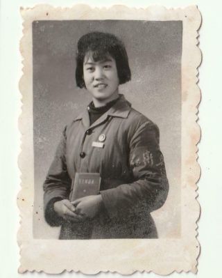 Cute Red Guards Girl Studio Photo China Cultural Revolution Mao Badge Armband