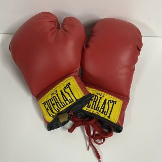 Set Of 2 Vintage 1970’s Everlast 2922 10oz.  Boxing Gloves Red Made In Usa Rare