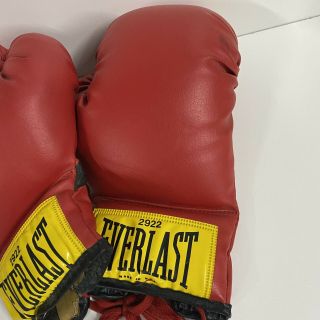 Set of 2 Vintage 1970’s Everlast 2922 10oz.  Boxing Gloves Red Made in USA Rare 3