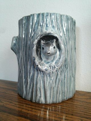 Rare Vtg 1950s Vallona Starr Pottery 90 Squirrel In Log Wall Pocket Vase Blue