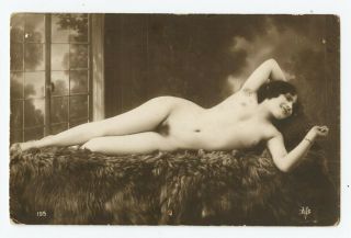 1910s Vintage Risque Nude Shapely Figure Pretty Lady Vint French Photo Postcard