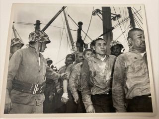 Vintage Wwii Press Photo Us Coast Guard Japanese Prisoners Iwo Jima Held On Ship