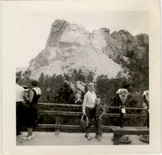 Mount Rushmore National Memorial South Dakota July 1960 Statue Vintage Photo
