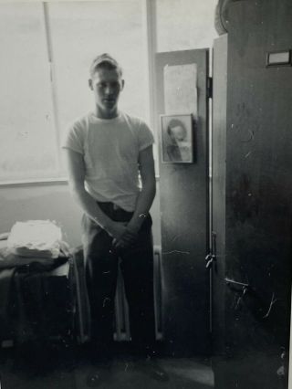 Vintage Photo 1960s Us Army Military Solider Posed Girlfriend Picture Barracks
