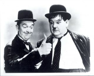 Laurel And Hardy In A Great Classic Shot.  B.  W.  8x10.  Photo