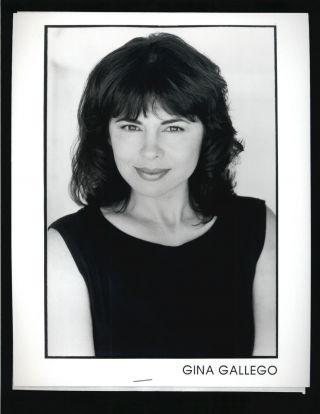 Gina Gallego - 8x10 Headshot Photo W/ Resume - Erin Brockovich