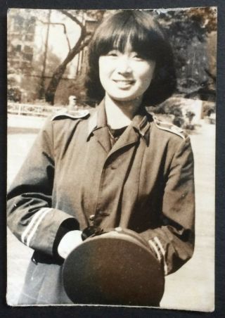 Pretty Chinese Woman Soldier China Pla Army Photo