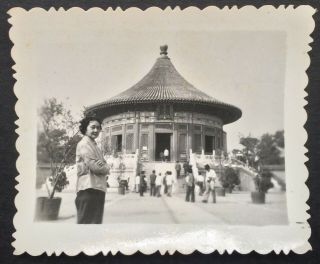 The Temple Of Heaven Beijing China Woman Photo