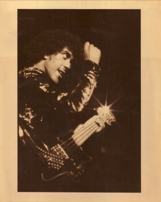 Thin Lizzy - - Phil Lynott - - 8x10 B&w Publicity Photo