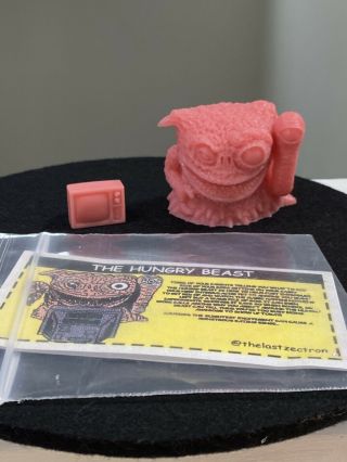Deadly Delivery Retroband Zectron " The Hungry Beast " Rare Out\ Resin Figure