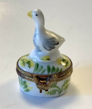 Mini Vintage Detailed Goose Limoges France Peint Main Trinket Box Rare