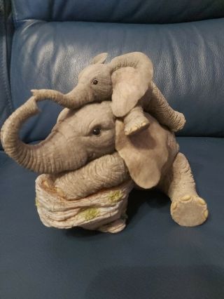 Tuskers Elephant Henry Reachin ' Out 90863 Very Rare 2