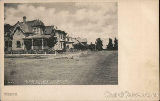 Red Bluff,  Ca Residence Street Tehama County California M.  Rieder Value Postcard