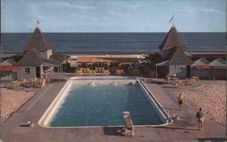 East Hampton,  Ny Pool And Ocean,  Long Island Suffolk County York Postcard
