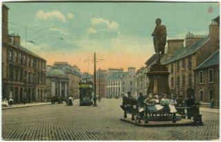 Bernard Street,  Leith - Edinburgh Burns Statue Tram Postcard