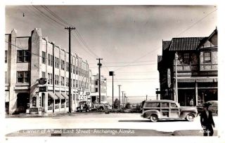Rppc - Anchorage,  Alaska - Woody Car On Corner Of 4th And East Street - 1940s