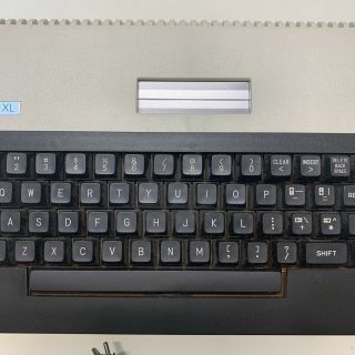 Vintage Atari 800XL Computer Gaming System Keyboard 3