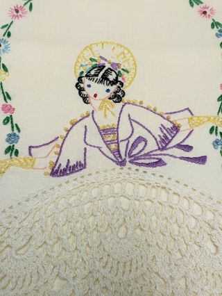 Vintage Pillowcases Southern Belle Hand Embroidered Crocheted Lace Edge 1940s 2