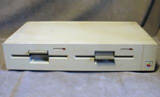 Apple Duodisk - Dual 5 1/4” Floppy Disk Drive For Apple Ii - A9m0108