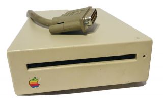 Apple Macintosh 800k External Floppy Disk Drive M0131