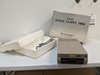 Vintage Commodore 64 5.  25 Floppy Disk Drive