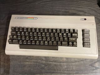 Commodore 64 Computer For Parts/repair - No Chips Missing,