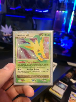 Leafeon Lv.  X - Majestic Dawn 99/100 - Holo Pokemon Card