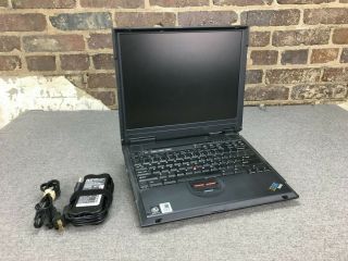 Ibm Thinkpad A20m Laptop Computer With Port Replicator & Power Supply