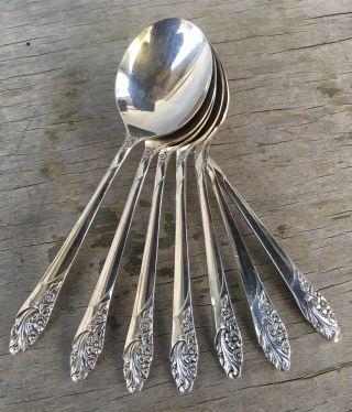 Set 7 Oneida Community Evening Star Silver Plate Round Soup Spoons 6 1/4”