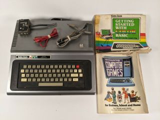 Radio Shack Tandy Trs - 80 Color Computer 26 - 3001 Vintage Computer 1980s W/ Books