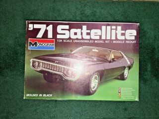 Vintage Monogram 71 Plymouth Satellite Open Box,  Bag,  Complete Kit 2213