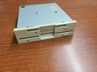 Teac Fd - 505 Combo 3.  5 ",  5.  25 " Internal Floppy Drive - Ide Connector