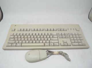 Vintage Apple Extended Keyboard Ii For Macintosh W/adb Mouse