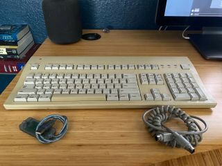 Apple M3501 Keyboard And Griffin Imate Adb To Usb Adapter