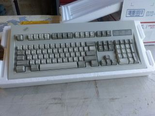 Vintage Ibm 1984 Computer Keyboard 1391401.  Parts