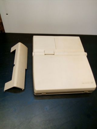 Vintage Data General One Model 2207 Computer As - Is For Parts/repair