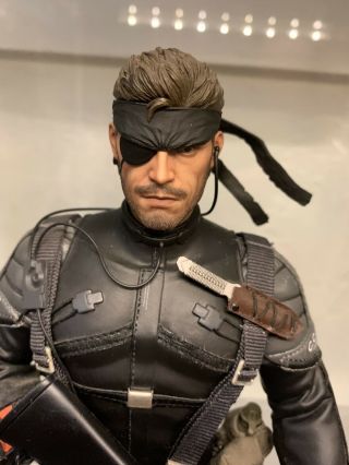 Hot Toys Metal Gear Solid 3 Naked Snake Action Figure