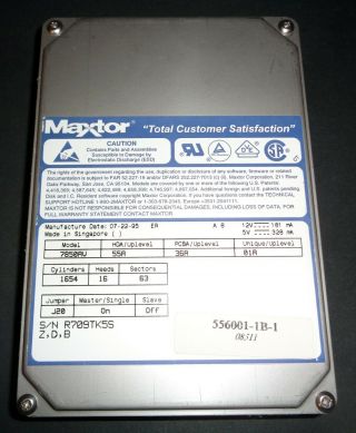 A Vintage 1995 Maxtor 7850av 850mb Ide Hard Drive