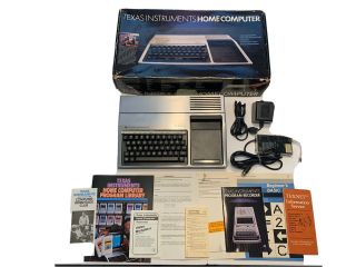 Texas Instruments Ti - 99/4a Vintage Home Computer Og Box,  Powers On,  See Details