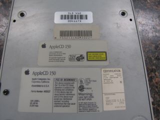 Vintage Apple Macintosh M3022 AppleCD 150 External SCSI CD - ROM Drive - powers on 3