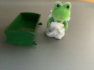 Sylvanian Families Bullrush Frog Baby With Cot Vintage.  Rare.
